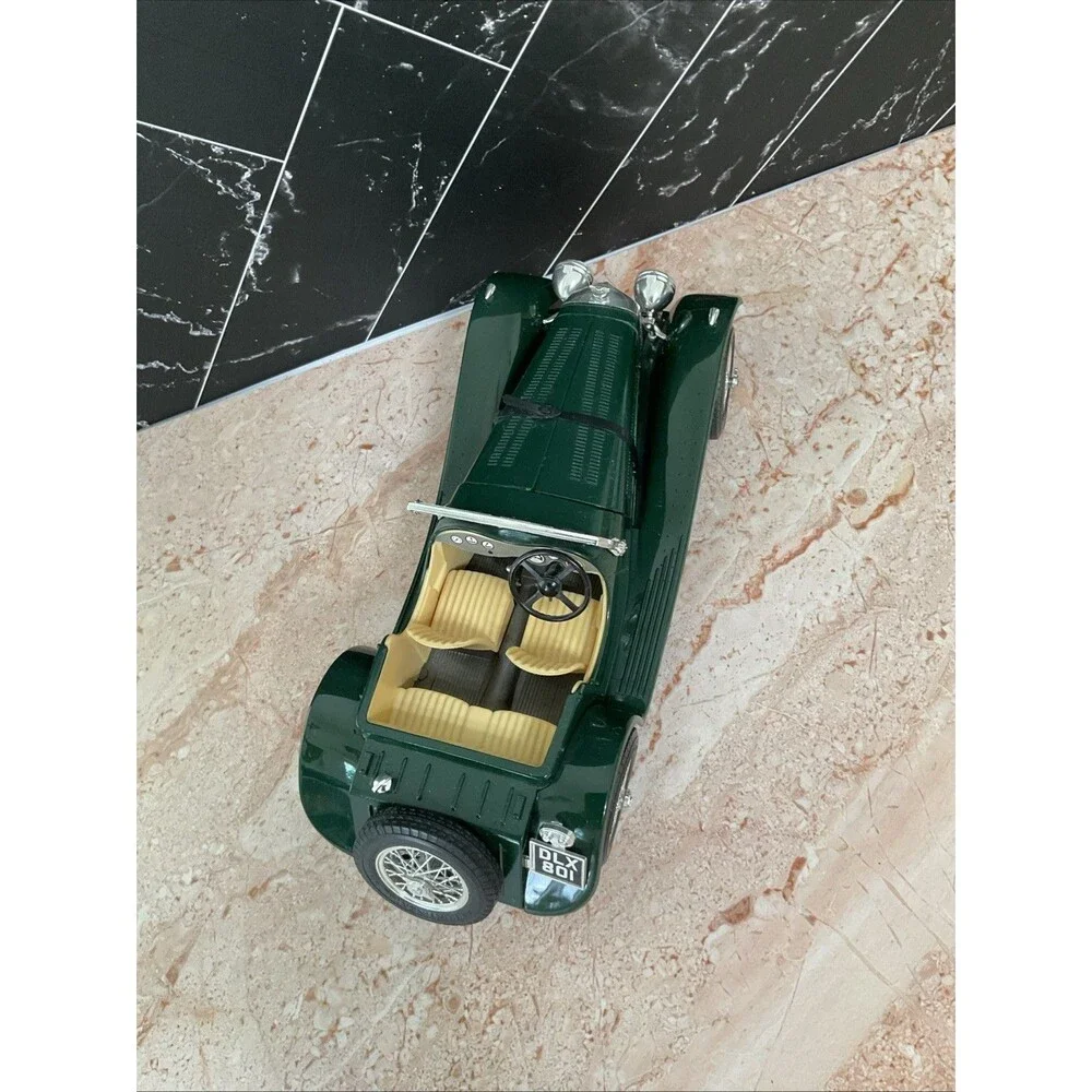 Jaguar SS 100 Burago made in Italy diecast